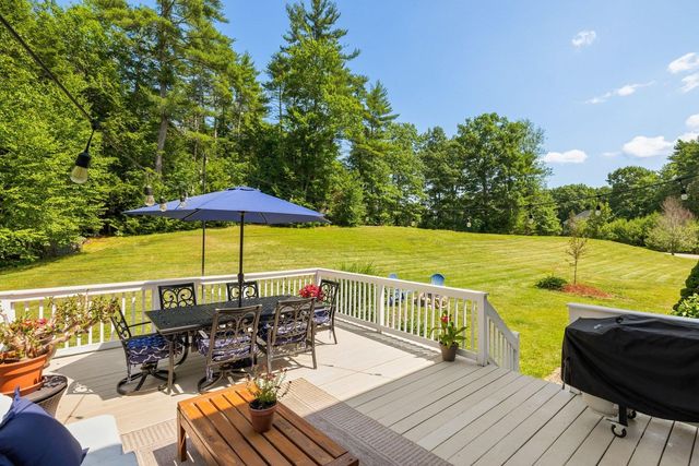17 Thurston Drive, Lee, NH 03861