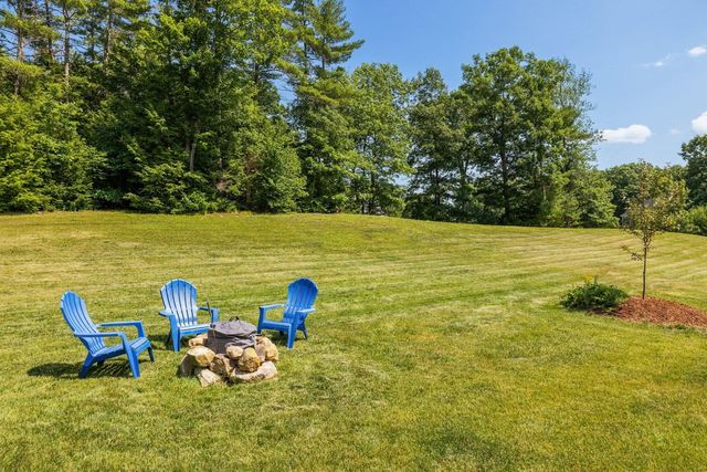 17 Thurston Drive, Lee, NH 03861
