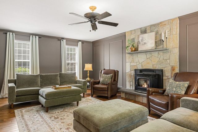 17 Thurston Drive, Lee, NH 03861