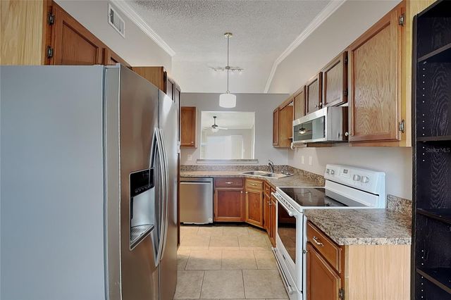 111 HIDDEN ARBOR COURT, Sanford, FL 32773