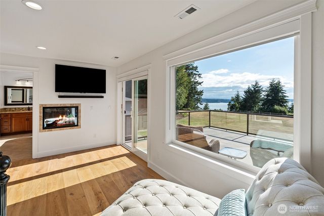 802 Jewil Dr., Fox Island, WA 98333