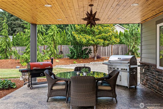 802 Jewil Dr., Fox Island, WA 98333