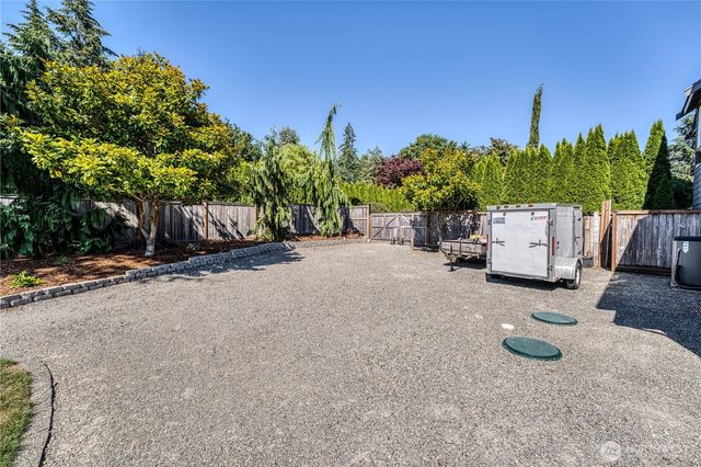 802 Jewil Dr., Fox Island, WA 98333