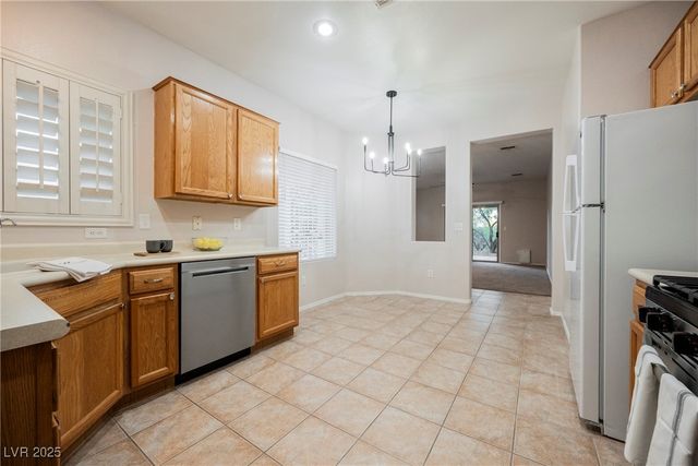 1820 Walking Path Avenue, Henderson, NV 89012