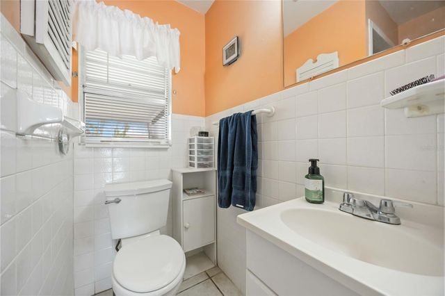 3801 CHINABERRY, Bradenton, FL 34208