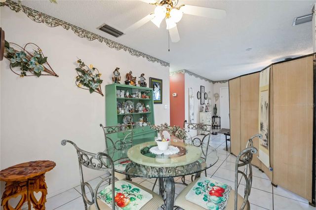 3801 CHINABERRY, Bradenton, FL 34208