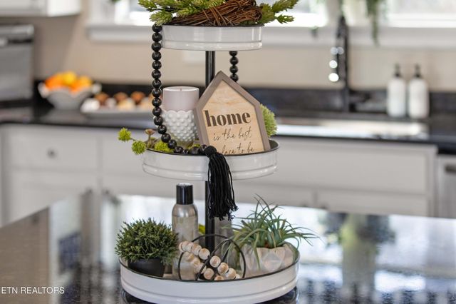 507 Short St, Athens, TN 37303