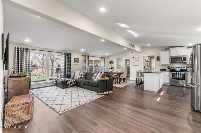 507 Short St, Athens, TN 37303