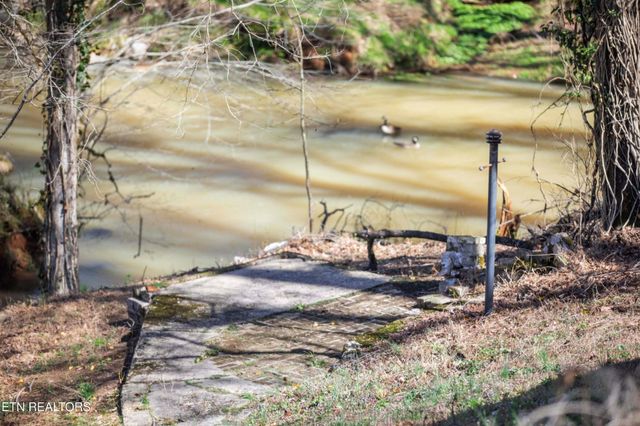 507 Short St, Athens, TN 37303