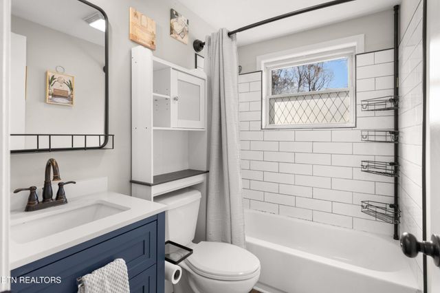 507 Short St, Athens, TN 37303