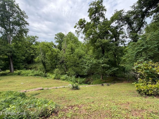 507 Short St, Athens, TN 37303