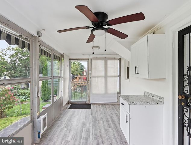 42 WINTERS LN, Baltimore, MD 21228