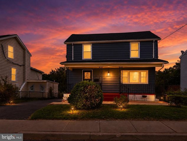 42 WINTERS LN, Baltimore, MD 21228