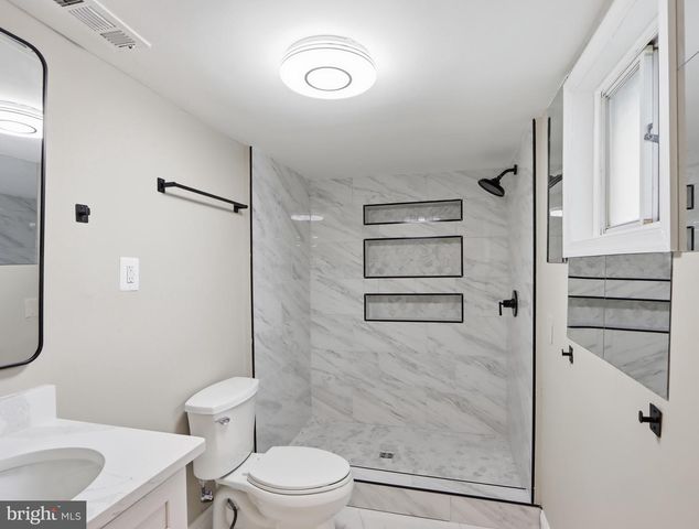 42 WINTERS LN, Baltimore, MD 21228