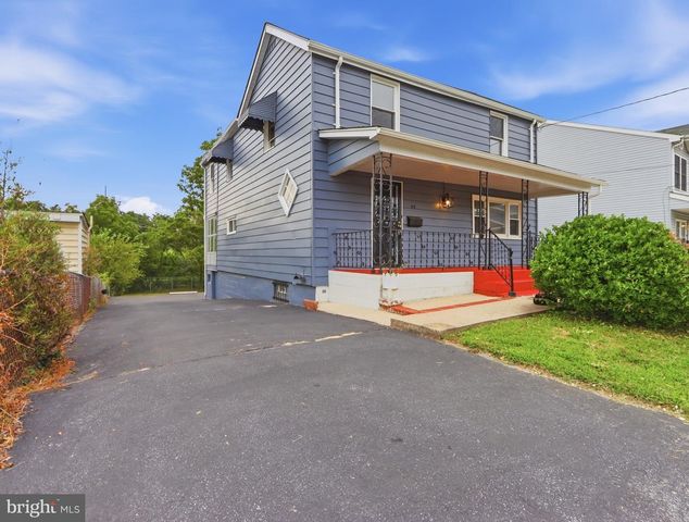 42 WINTERS LN, Baltimore, MD 21228