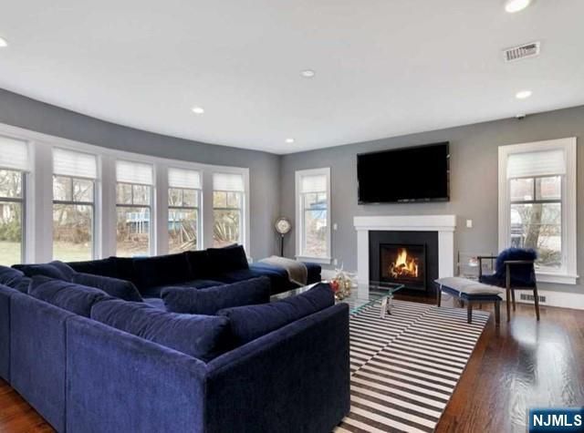 82 Copley Avenue, Teaneck, NJ 07666
