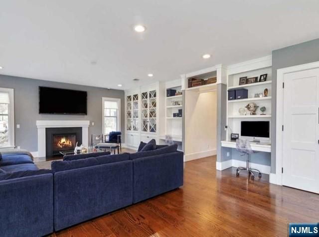 82 Copley Avenue, Teaneck, NJ 07666