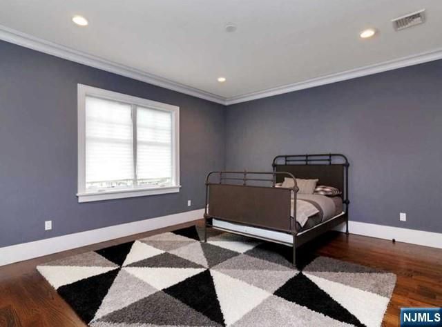 82 Copley Avenue, Teaneck, NJ 07666