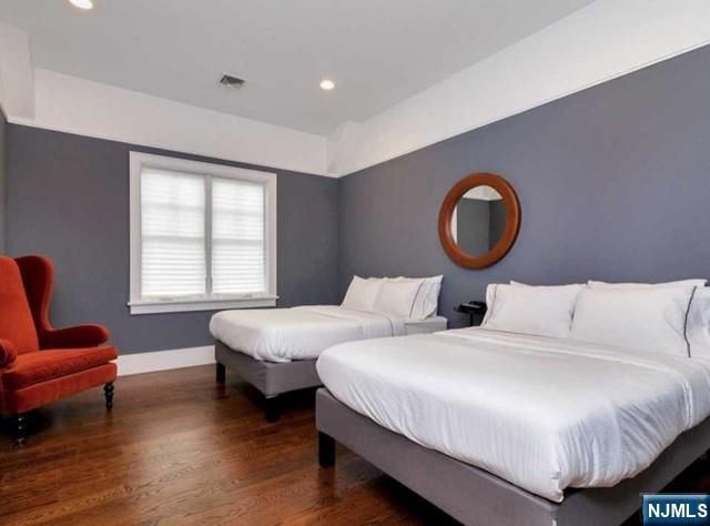 82 Copley Avenue, Teaneck, NJ 07666