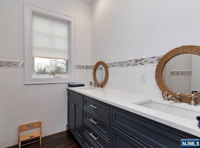 82 Copley Avenue, Teaneck, NJ 07666