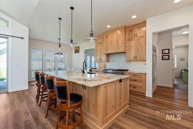 6810 S Pemberley Way, Meridian, ID 83642