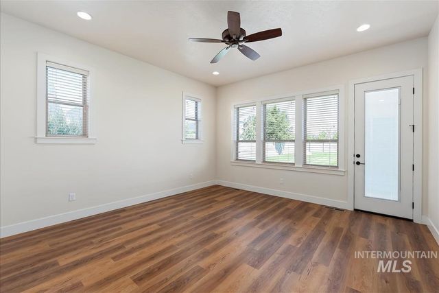 6810 S Pemberley Way, Meridian, ID 83642