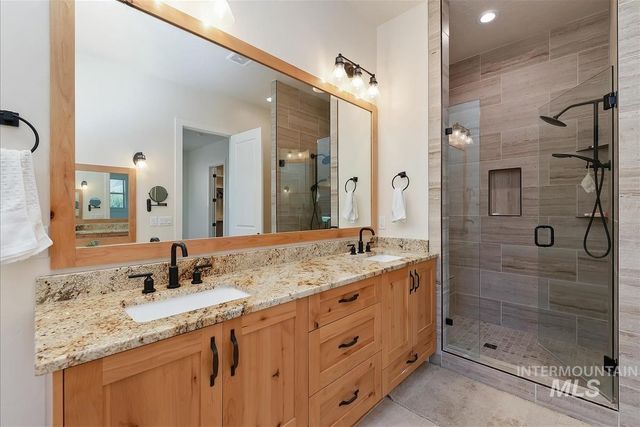 6810 S Pemberley Way, Meridian, ID 83642