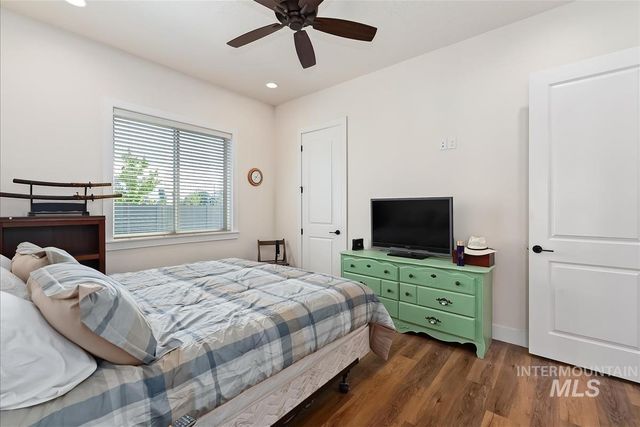 6810 S Pemberley Way, Meridian, ID 83642