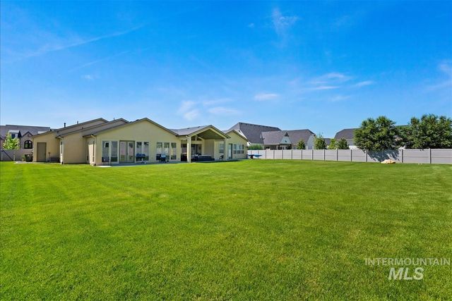 6810 S Pemberley Way, Meridian, ID 83642