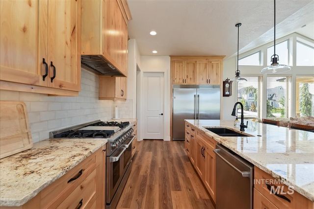 6810 S Pemberley Way, Meridian, ID 83642
