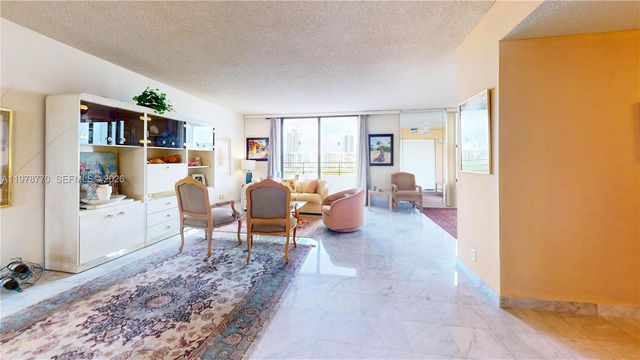 2500 PARKVIEW DR 902, Hallandale Beach, FL 33009