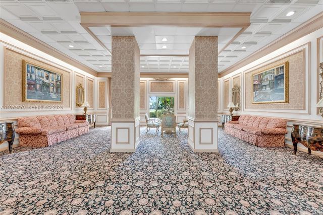 2500 PARKVIEW DR 902, Hallandale Beach, FL 33009