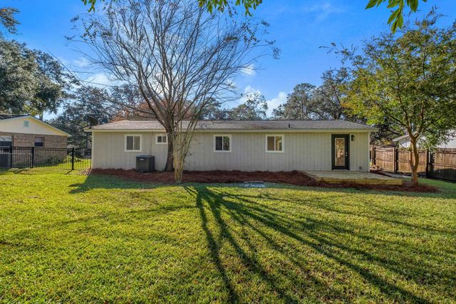 2648 ONYX Trail, Tallahassee, FL 32303