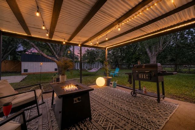 5911 Dawnridge Drive, Houston, TX 77035