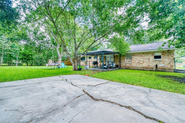 5911 Dawnridge Drive, Houston, TX 77035