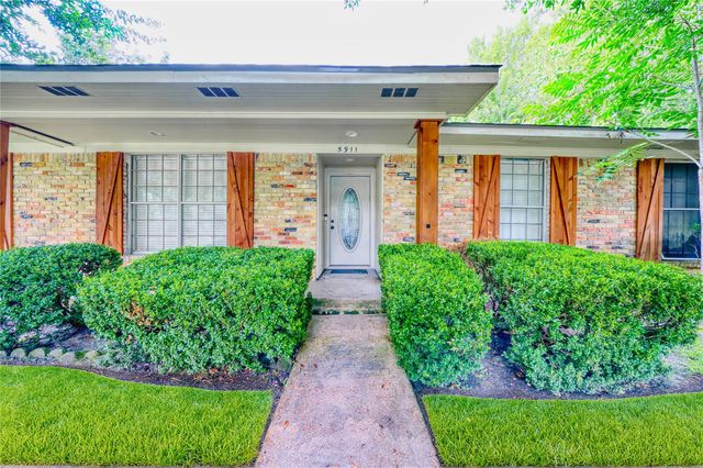 5911 Dawnridge Drive, Houston, TX 77035