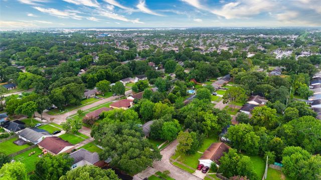 5911 Dawnridge Drive, Houston, TX 77035