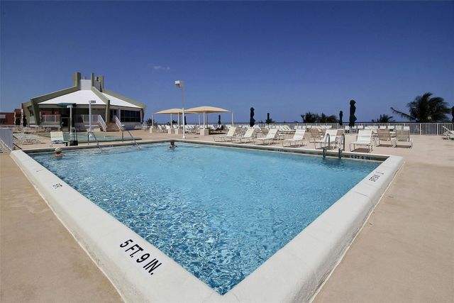 101 Briny Avenue 2406, Pompano Beach, FL 33062