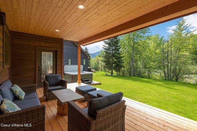 340 N Idaho Club Dr, Sandpoint, ID 83864