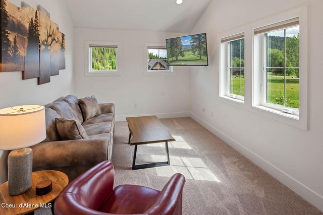 340 N Idaho Club Dr, Sandpoint, ID 83864