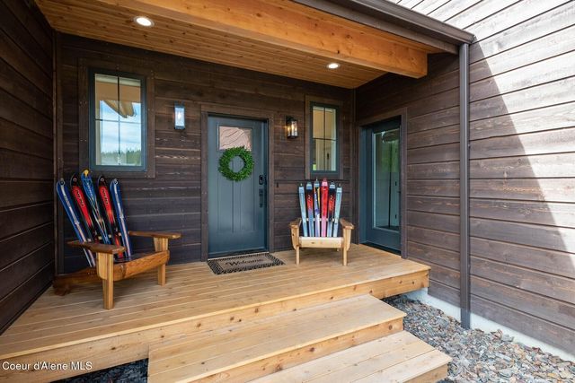 340 N Idaho Club Dr, Sandpoint, ID 83864
