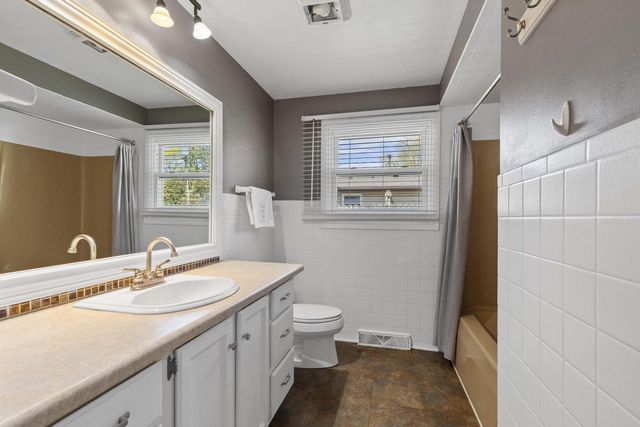 617 N 28th STREET, Sheboygan, WI 53081