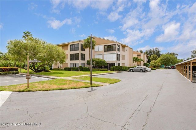 6165 S Mirror Lake Drive 103, Sebastian, FL 32958