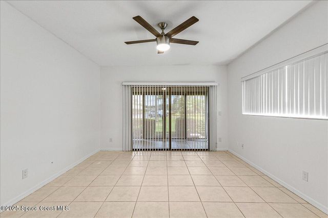 6165 S Mirror Lake Drive 103, Sebastian, FL 32958