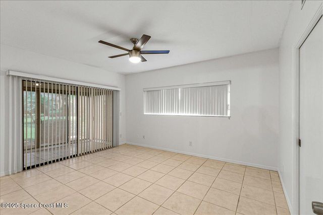 6165 S Mirror Lake Drive 103, Sebastian, FL 32958