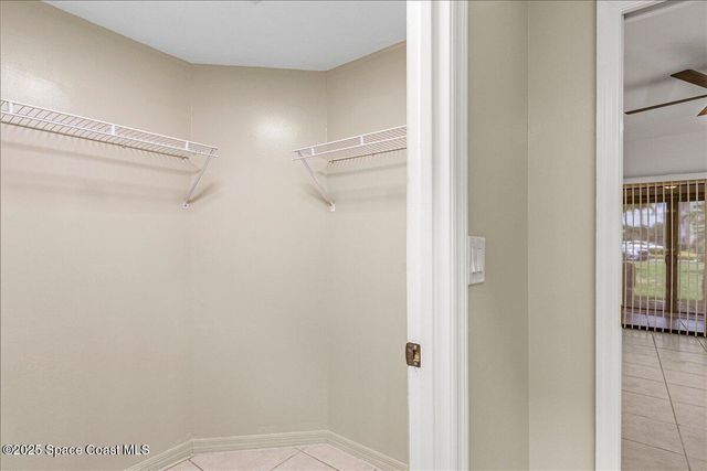 6165 S Mirror Lake Drive 103, Sebastian, FL 32958