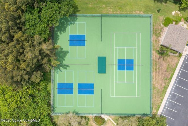 6165 S Mirror Lake Drive 103, Sebastian, FL 32958