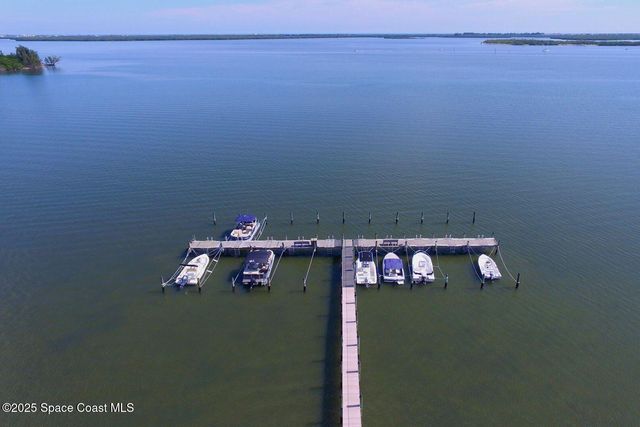 6165 S Mirror Lake Drive 103, Sebastian, FL 32958