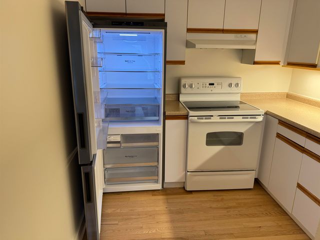 53 Lyme Rd Apt 27, Hanover, NH 03755