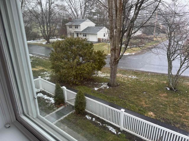 53 Lyme Rd Apt 27, Hanover, NH 03755